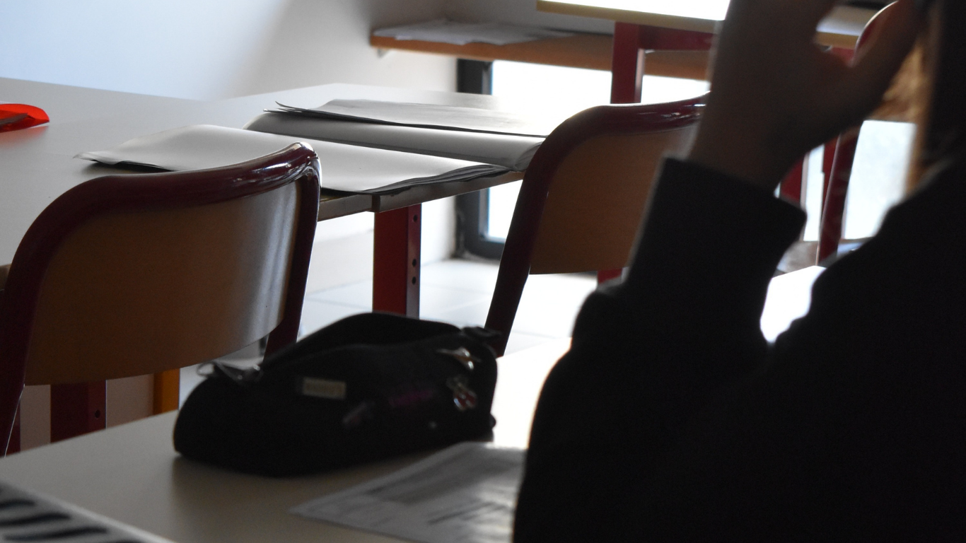 Charity Gala Event Fundraiser Non-profit Website in Dark Green Beige Style